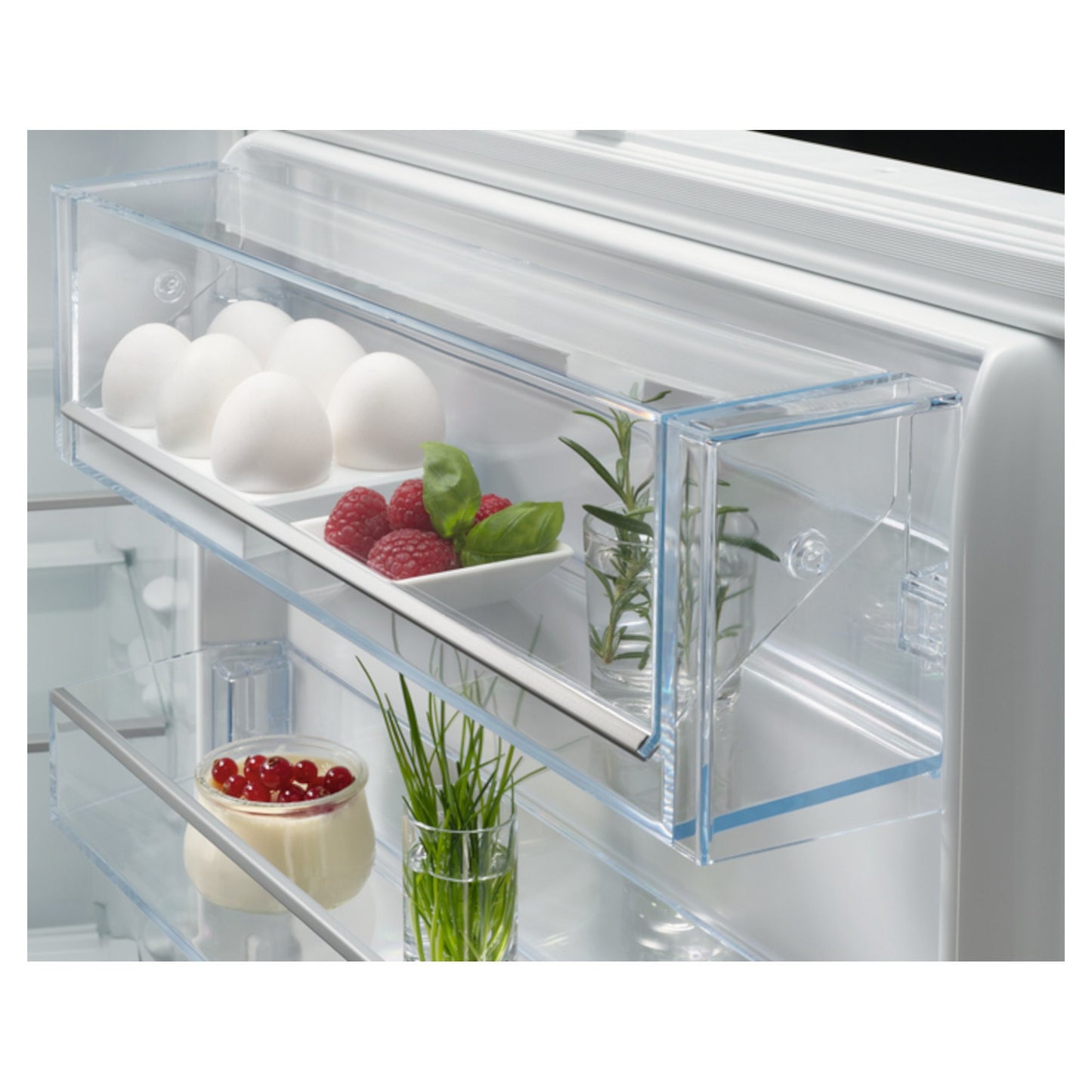 AEG 7000 GreenZone Built-In Fridge Freezer 70/30 No Frost - NSC7G181DS