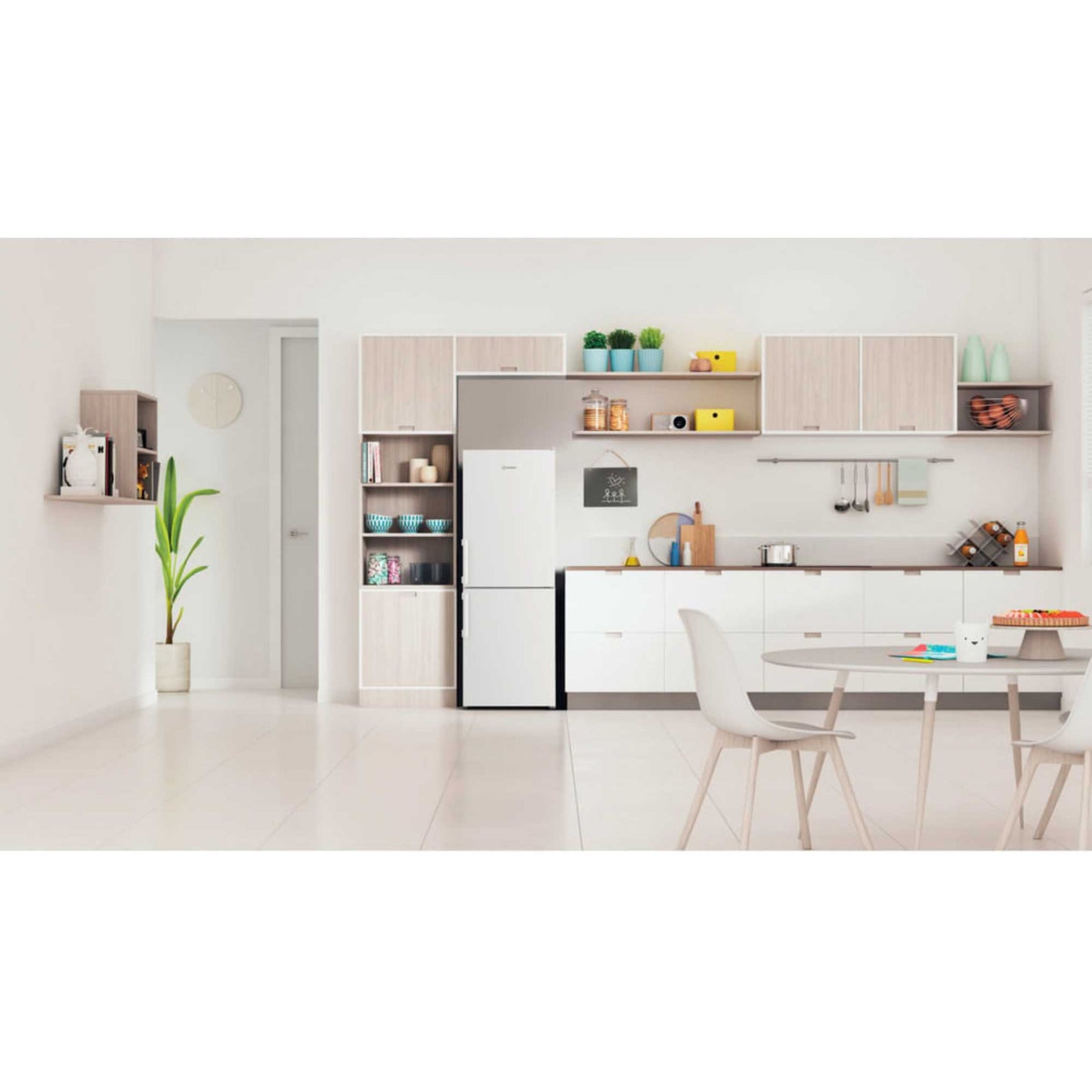 Indesit Fridge Freezer 50/50 Low Frost - White - IB55 532 W UK
