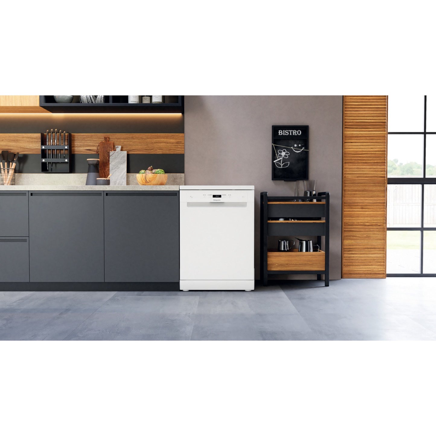 Hotpoint Freestanding Full-Sized Dishwasher - HFC 3C26 W C UK