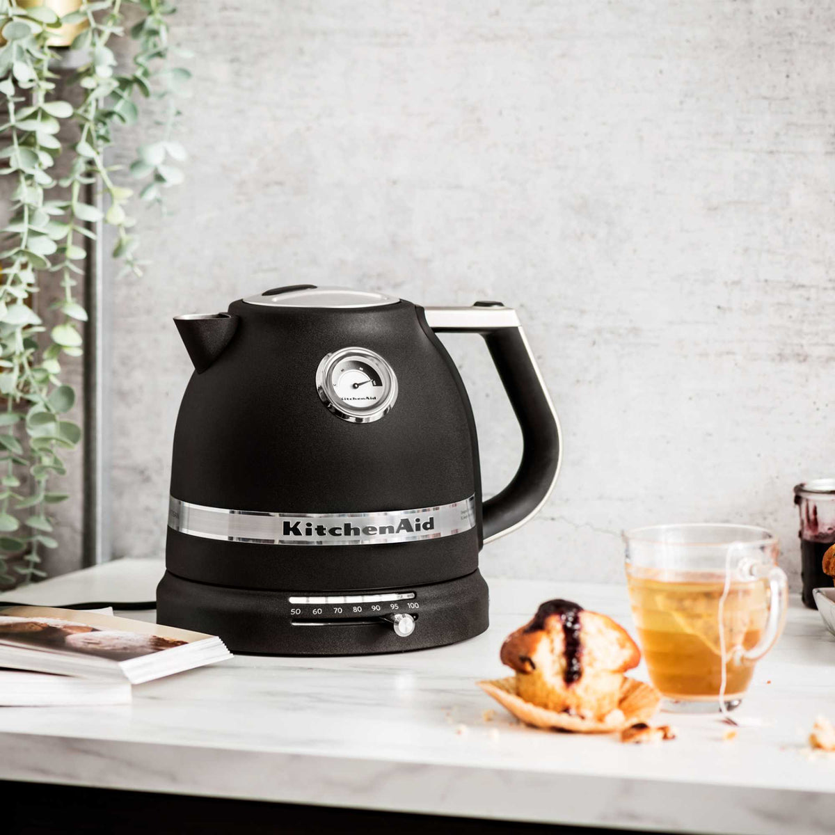 KitchenAid 5KEK1522BBK Artisan Kettle with 3kW - Black