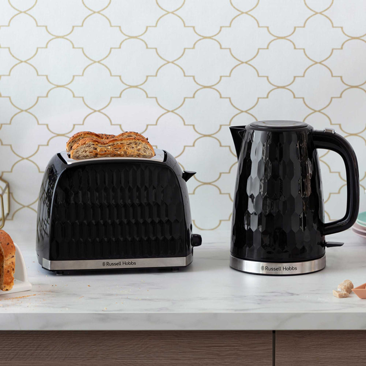 Russell Hobbs Honeycomb 26061 2 Slice Toaster