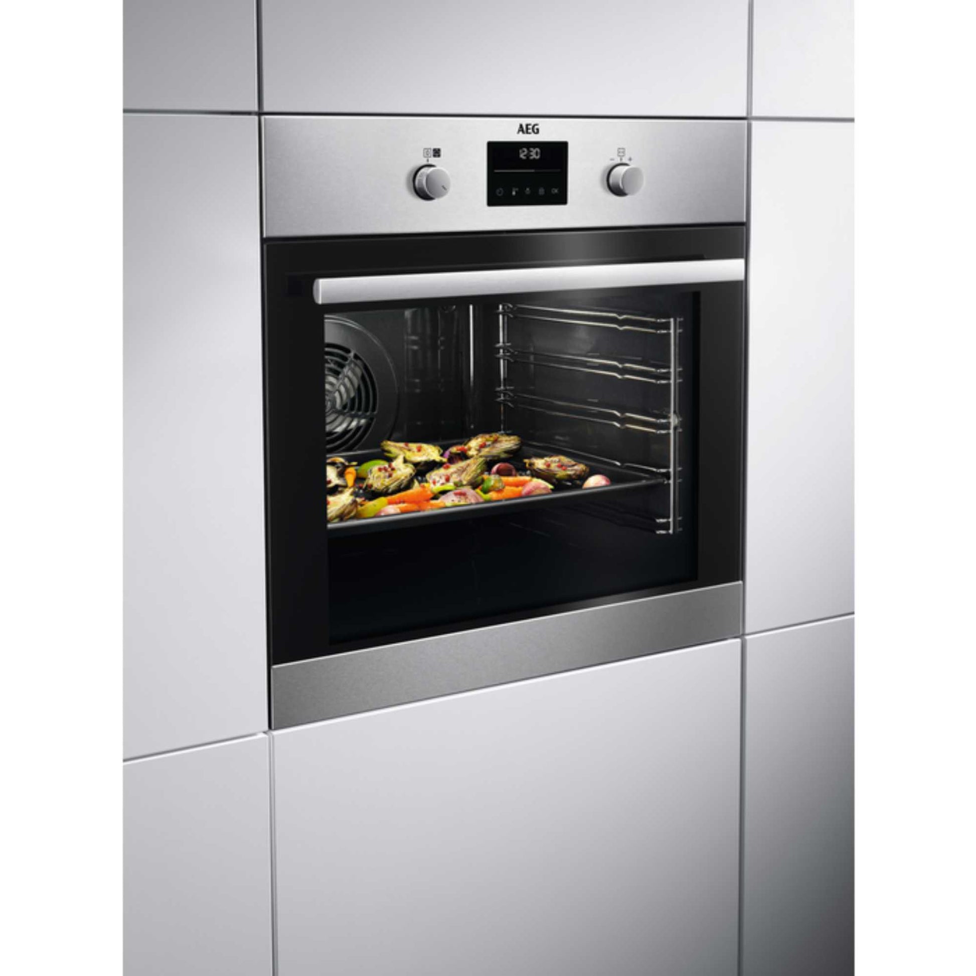 AEG BPS355061M 71L Built-In Oven Multifunction & Steam Mode