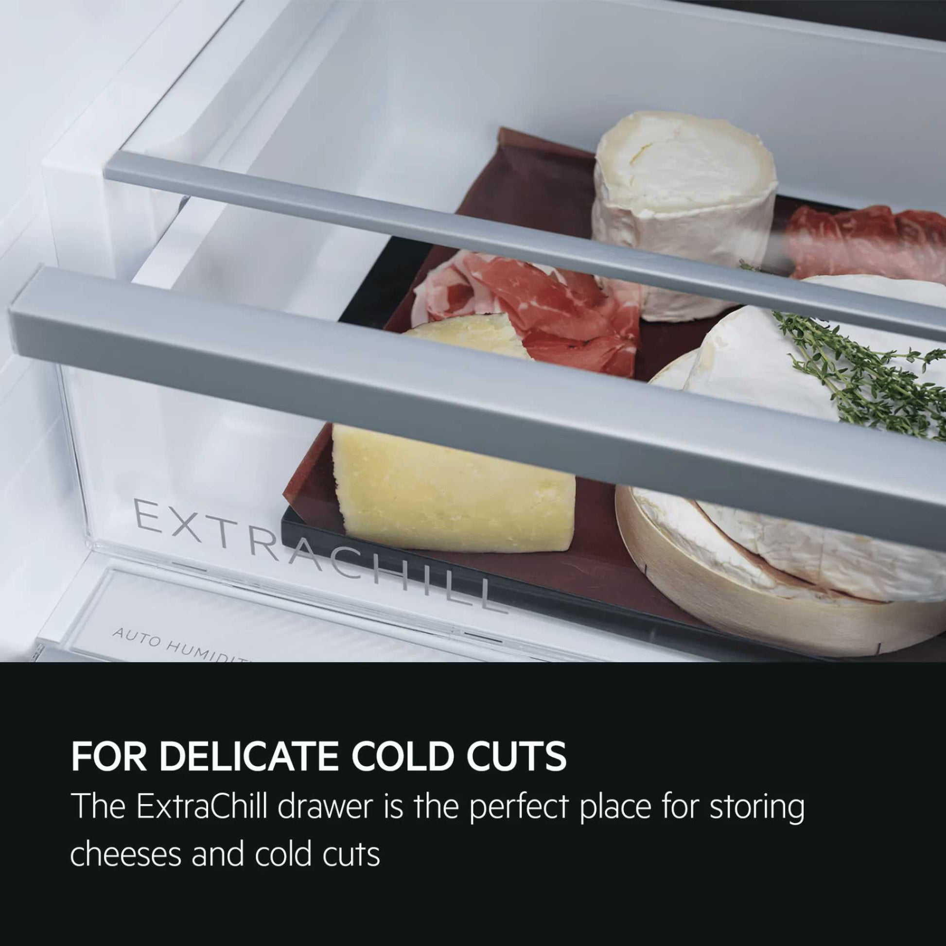 Electrolux 7000 GreenZone+ Fridge Freezer 70/30 No Frost - Silver - ORC7P321DX