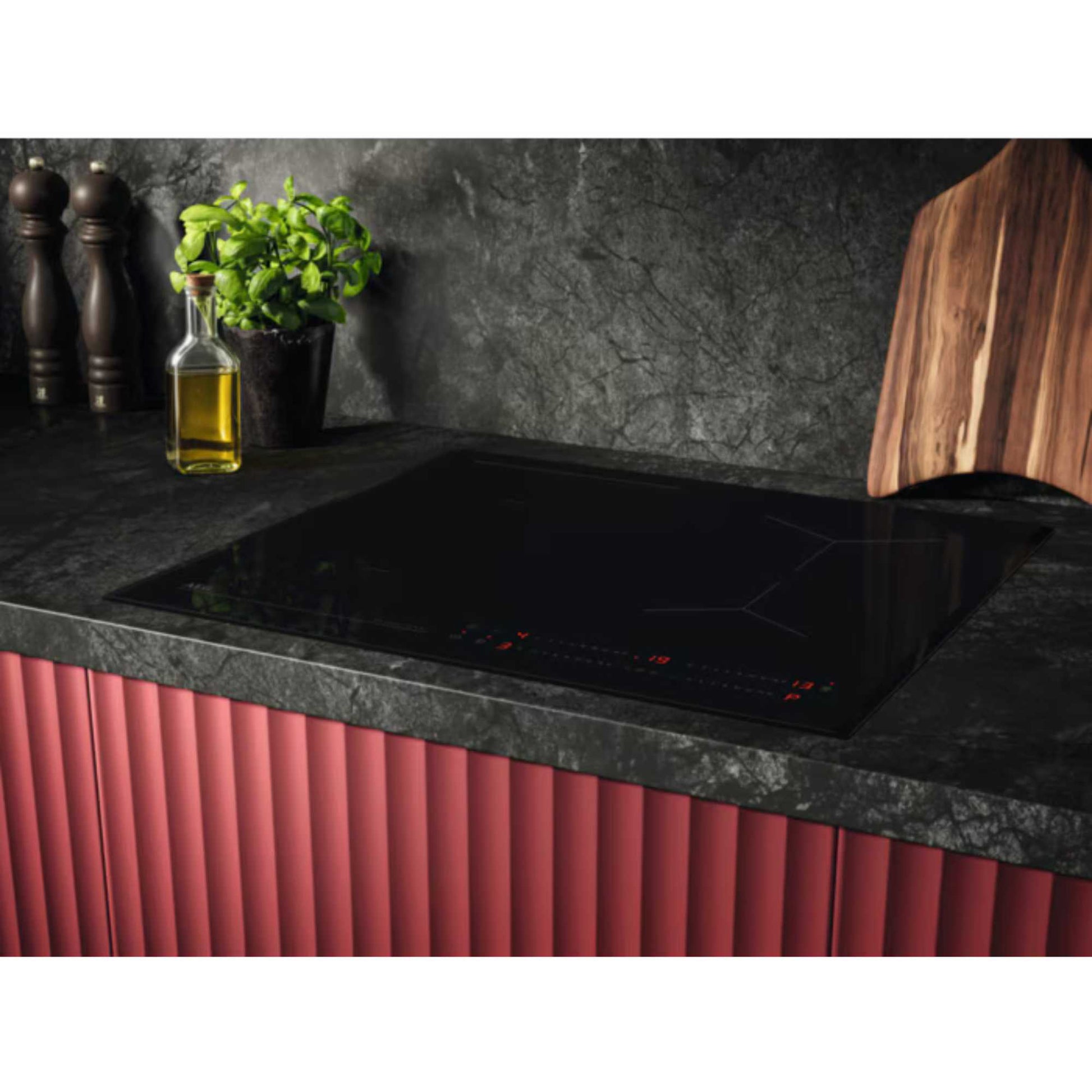AEG TO64IB00FB 6000 4 Zone 60cm Bridge Induction Hob with Hob2Hood - Black