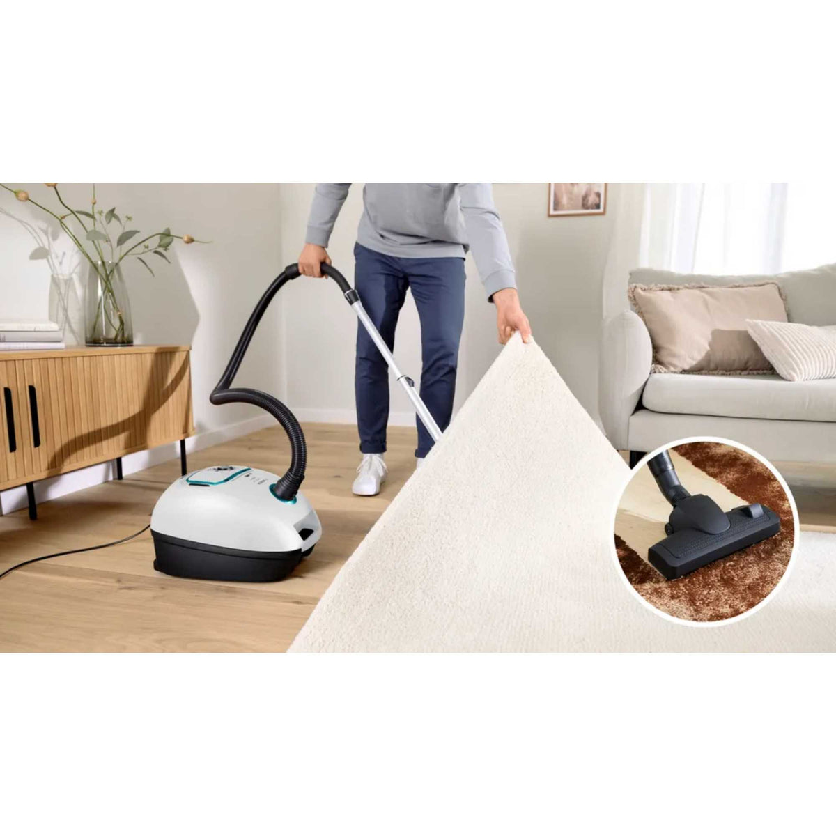 Bosch Series 4 Cylinder Vacuum Cleaner ProHygienic - BGB41HYGGB