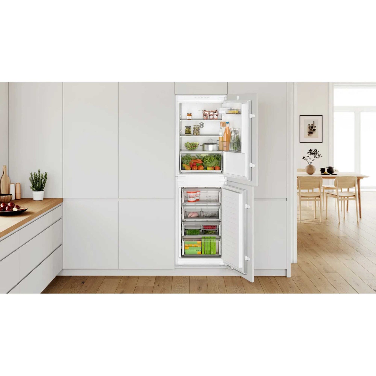 Bosch Series 2 Built-In Fridge Freezer 50/50 NoFrost - KIN85NSE0G