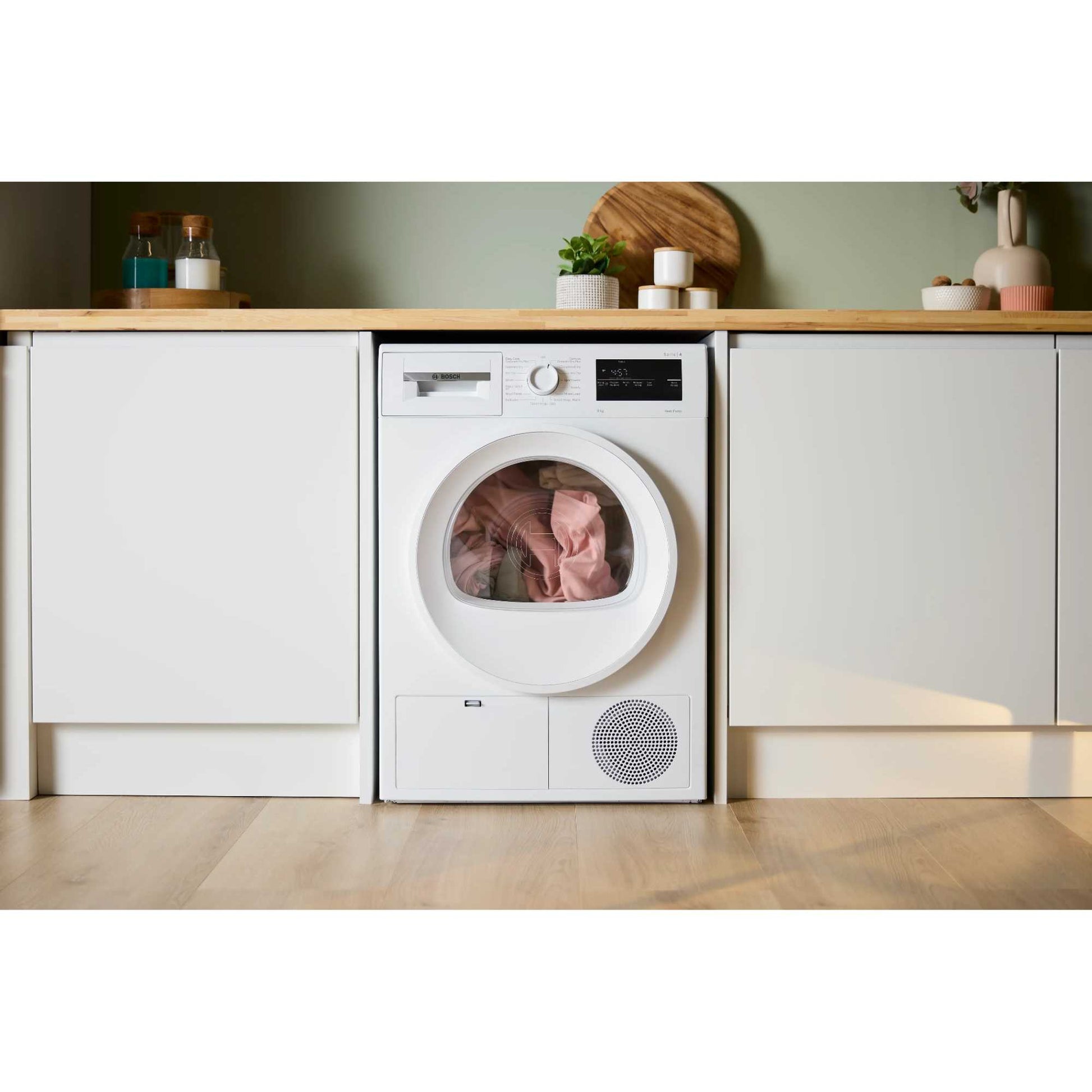 Bosch Series 4 8kg Heat Pump Tumble Dryer - WTH85225GB
