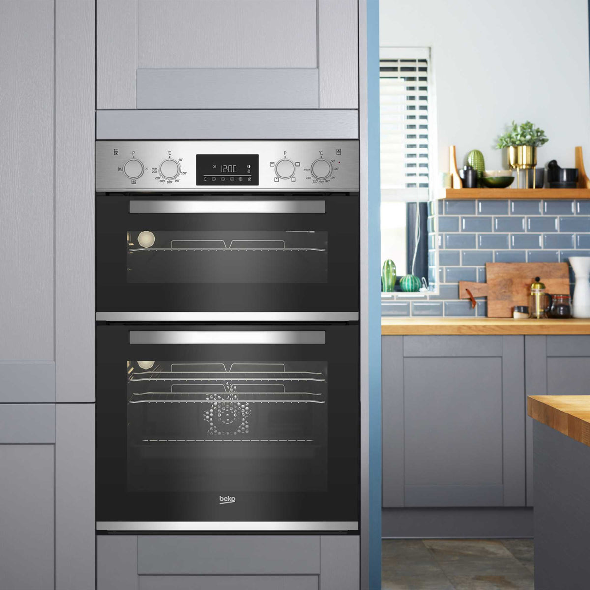 Beko BBADF22300X Built-In Double Oven 105L Capacity