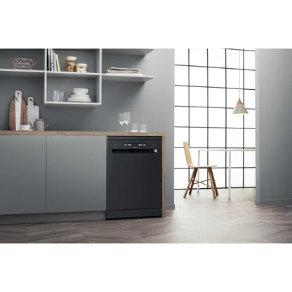 Hotpoint Freestanding Full-Sized Dishwasher - HFC 3C26 WC B UK