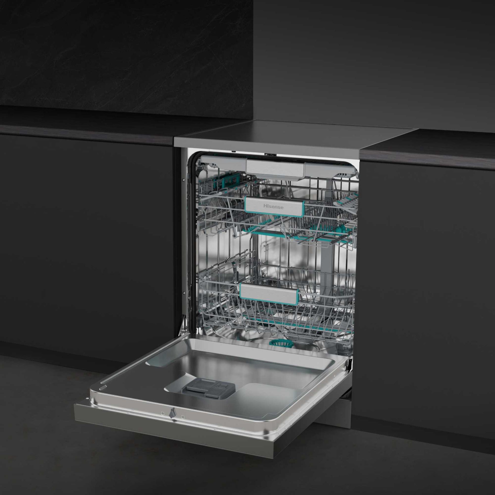 Hisense Hi6 Freestanding Full-Sized Dishwasher - HS673A90XUK