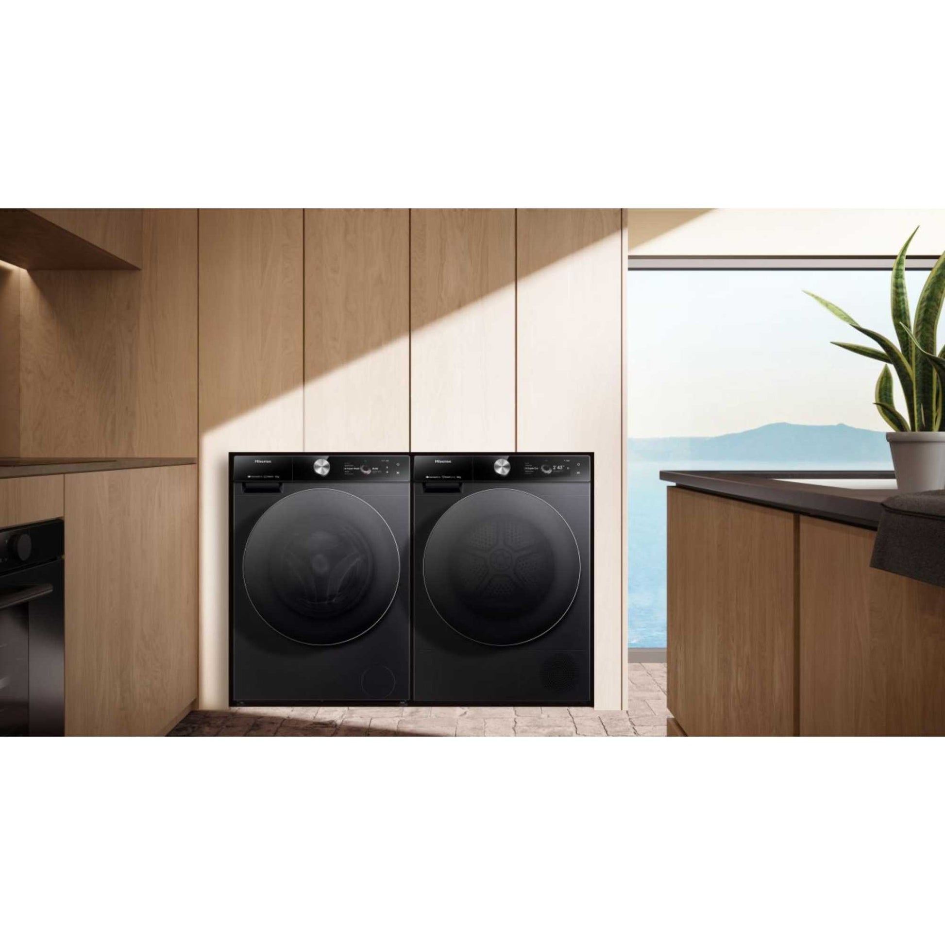 Hisense 7S Series 12kg 1400rpm Washing Machine - WF7S1247BB