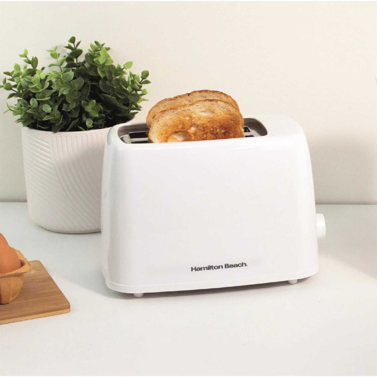 Hamilton Beach HB1116W Essential 2 Slice Toaster - White