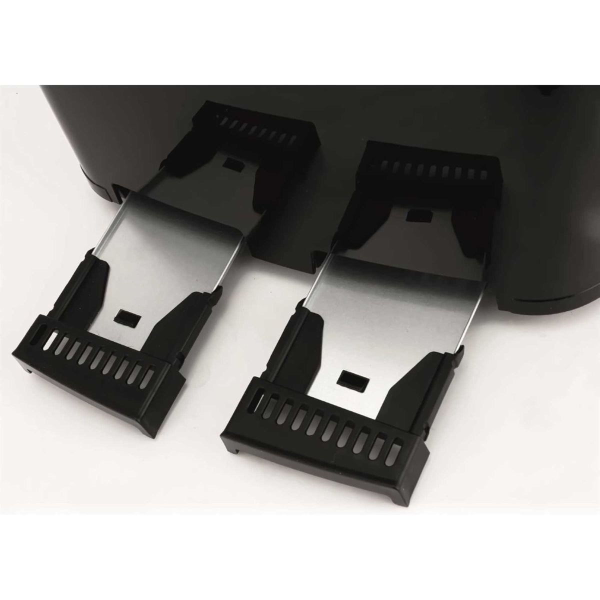 Hamilton Beach HB4T5032B 1300W Essential Toaster 4 Slice - Black