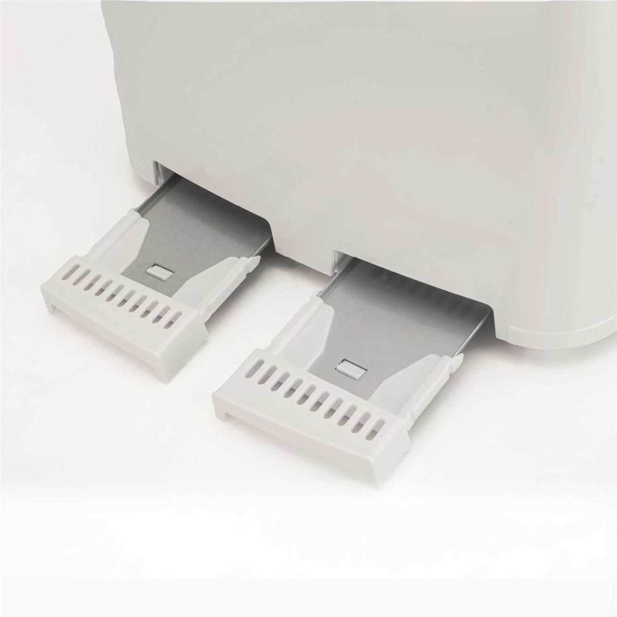 Hamilton Beach HB4T5032W 1300W Essential Toaster 4 Slice - White