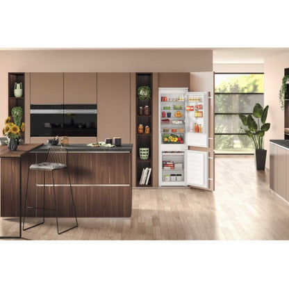 Hotpoint Built-In Fridge Freezer 70/30 Low Frost - HTC18D011A1