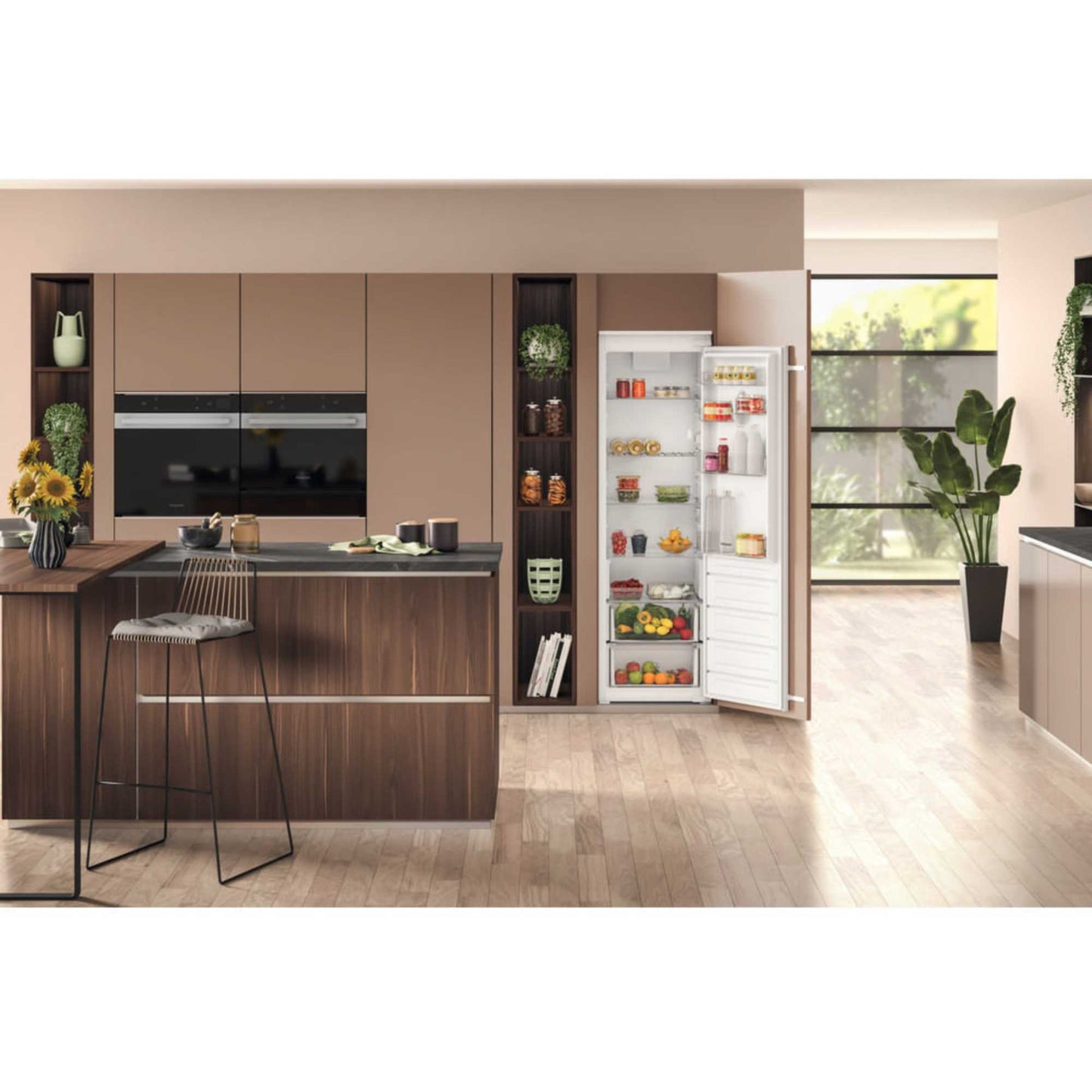 Hotpoint Built-In Tall Larder Fridge Low Frost - HTSD18A011A1