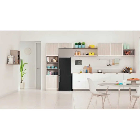 Indesit Fridge Freezer 50/50 Low Frost - Black - IB55 532 B UK