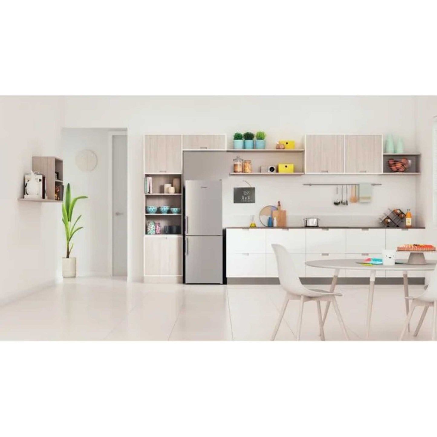 Indesit Fridge Freezer 50/50 Low Frost - Silver - IB55 532 S UK