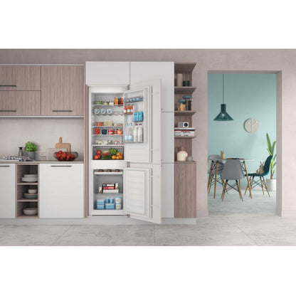 Indesit Push&Go Built-In Fridge 70/30 Freezer Low Frost - INC18D011B1