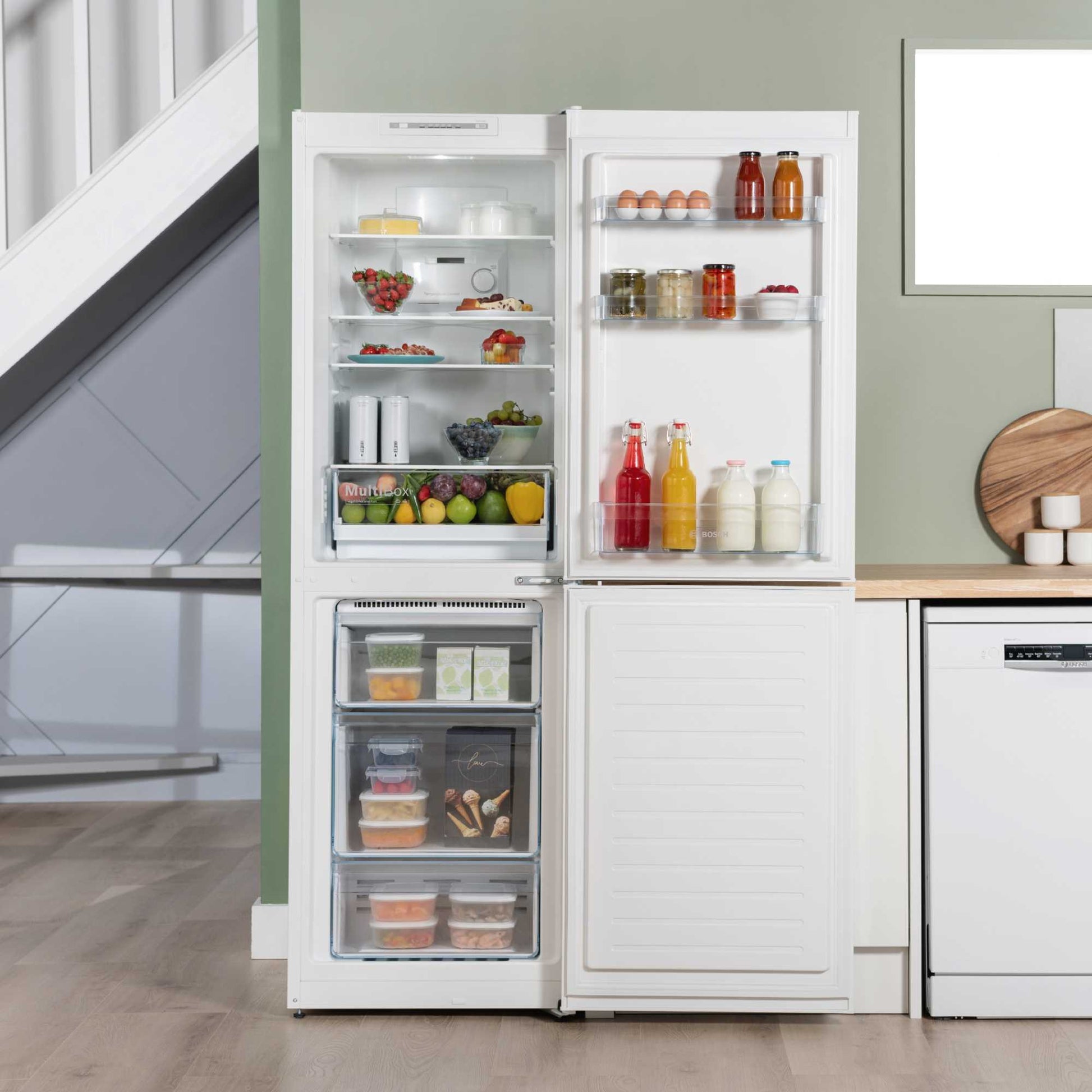 Bosch Series 2 Fridge Freezer 50/50 Total No Frost - White - KGN34NWEAG