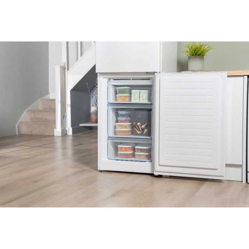 Bosch Series 2 Fridge Freezer 50/50 Total No Frost - White - KGN34NWEAG