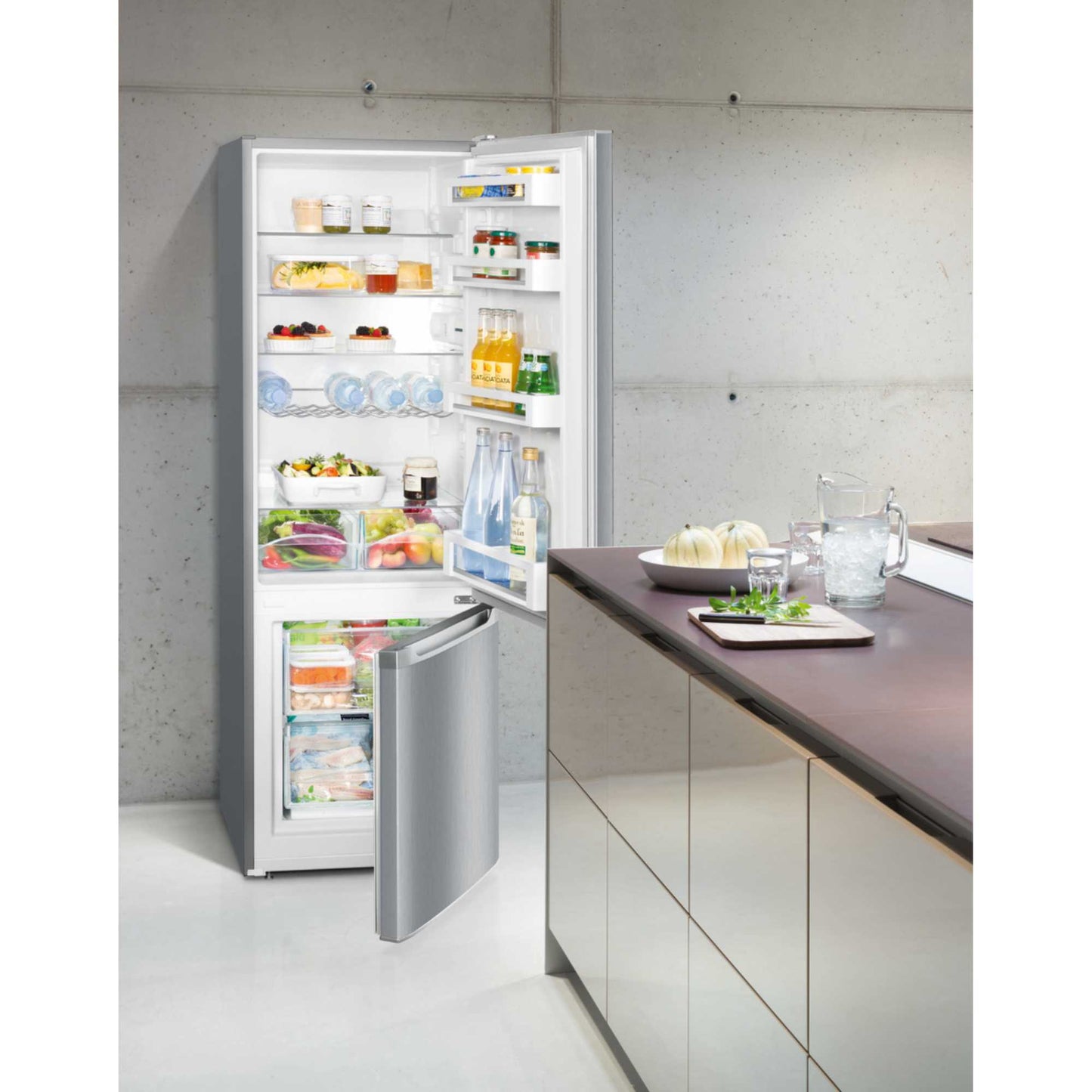 Liebherr Fridge Freezer 70/30 SmartFrost - Silver - CUele 2831