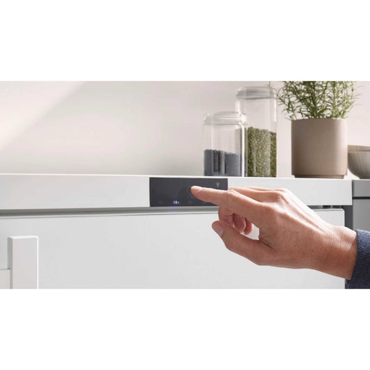 Liebherr Undercounter Freezer SmartFrost - White - Fci 1624 plus