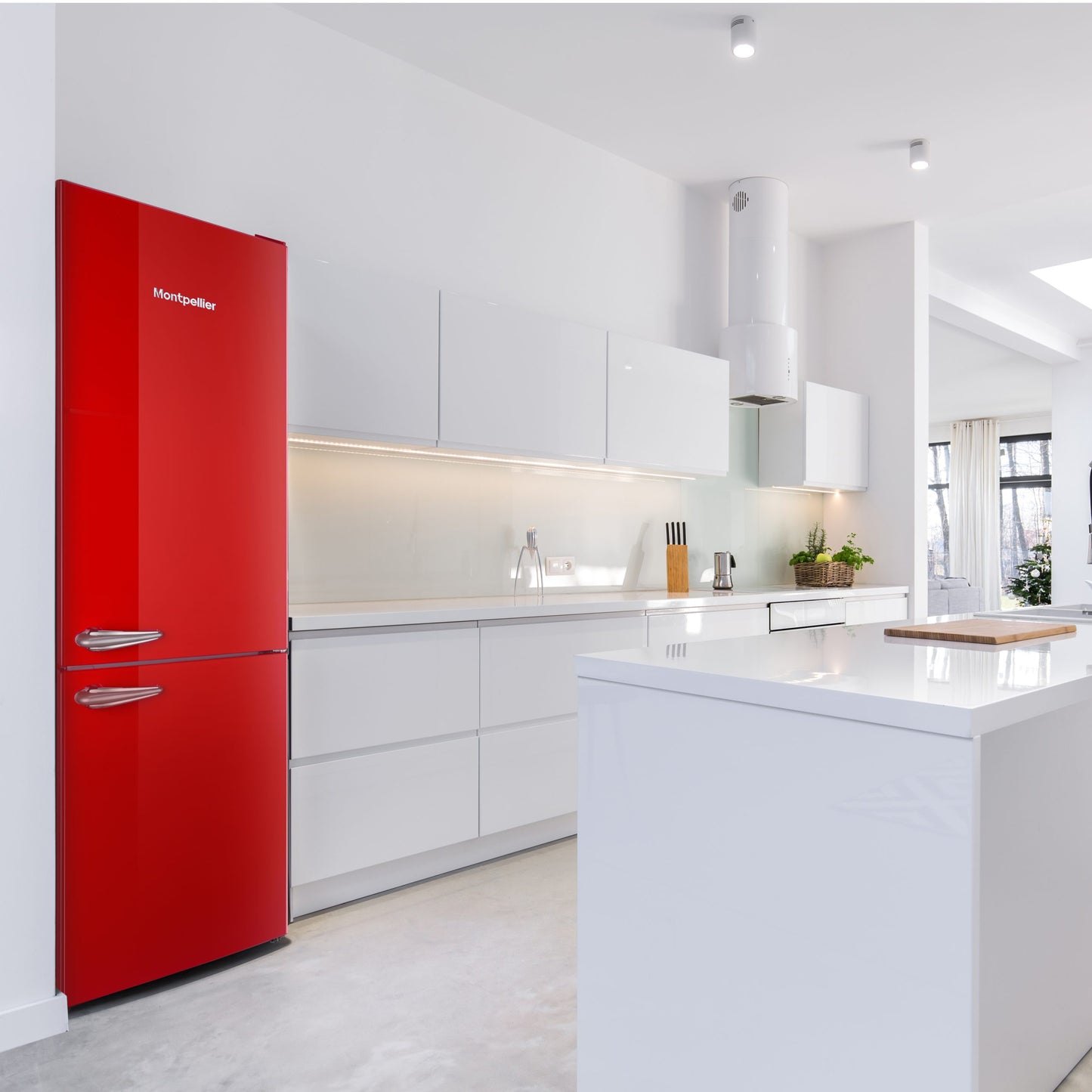 Montpellier MAB386ER Retro No Frost Fridge Freezer in RED