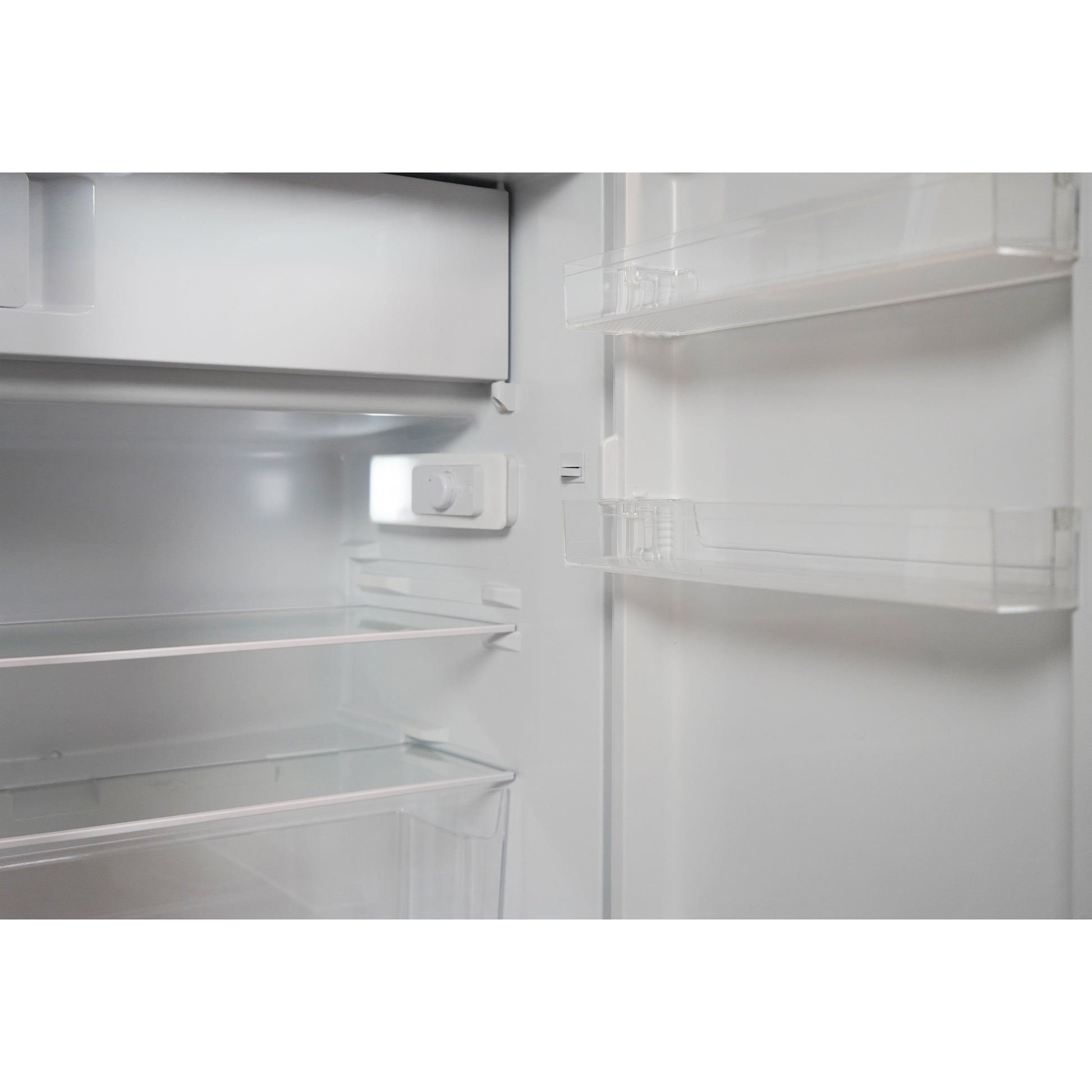 Montpellier MDAUCIB54W Undercounter Refrigerator with Icebox