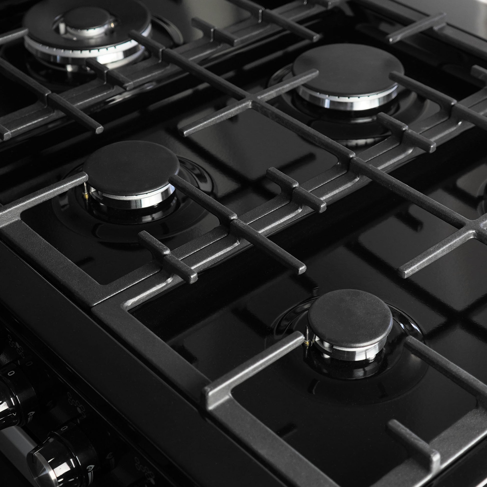 Montpellier MDFRC100K Dual Fuel Range Cooker in Black