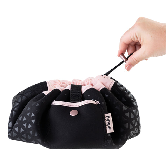 (DNO) SCRUNCHIE BEAUTY BAG