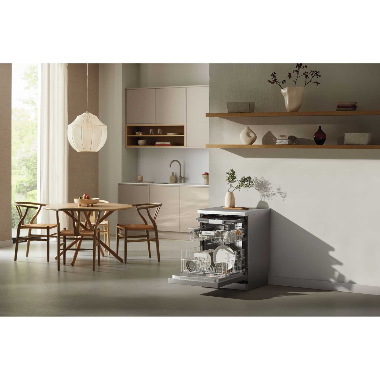 Miele Active Plus Freestanding Full-Sized Dishwasher - G 5811 SC CLST