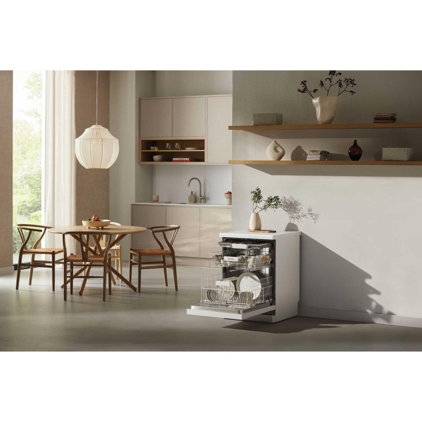 Miele Active Plus Freestanding Full-Sized Dishwasher - G 5811 SC GBBW