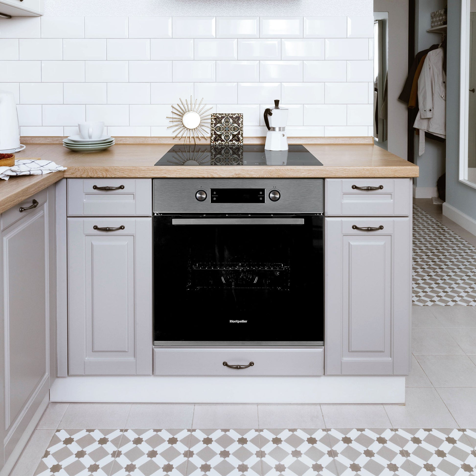 Montpellier MMFSO70SS Multi-function Single Oven