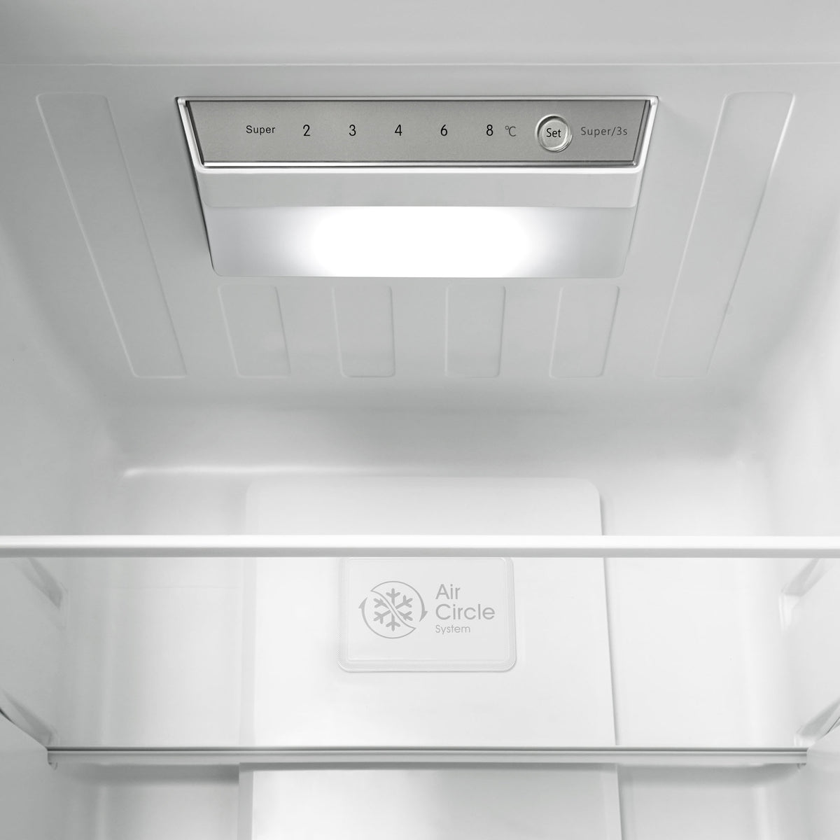 Montpellier MNF167EBK 50/50 No Frost Fridge Freezer in Black