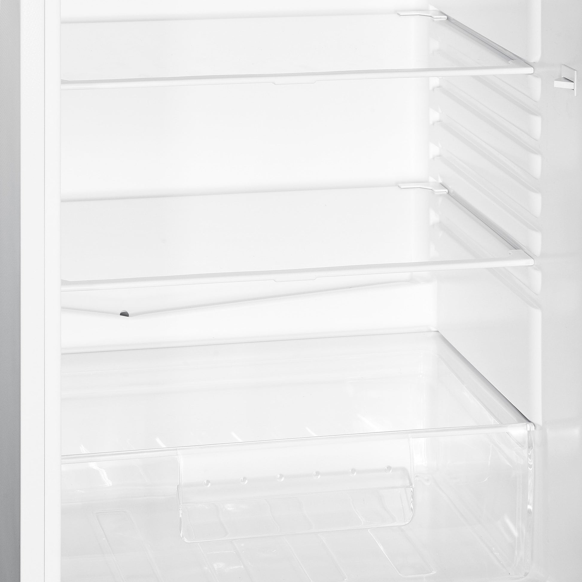 Montpellier MS175EW Fridge Freezer in White