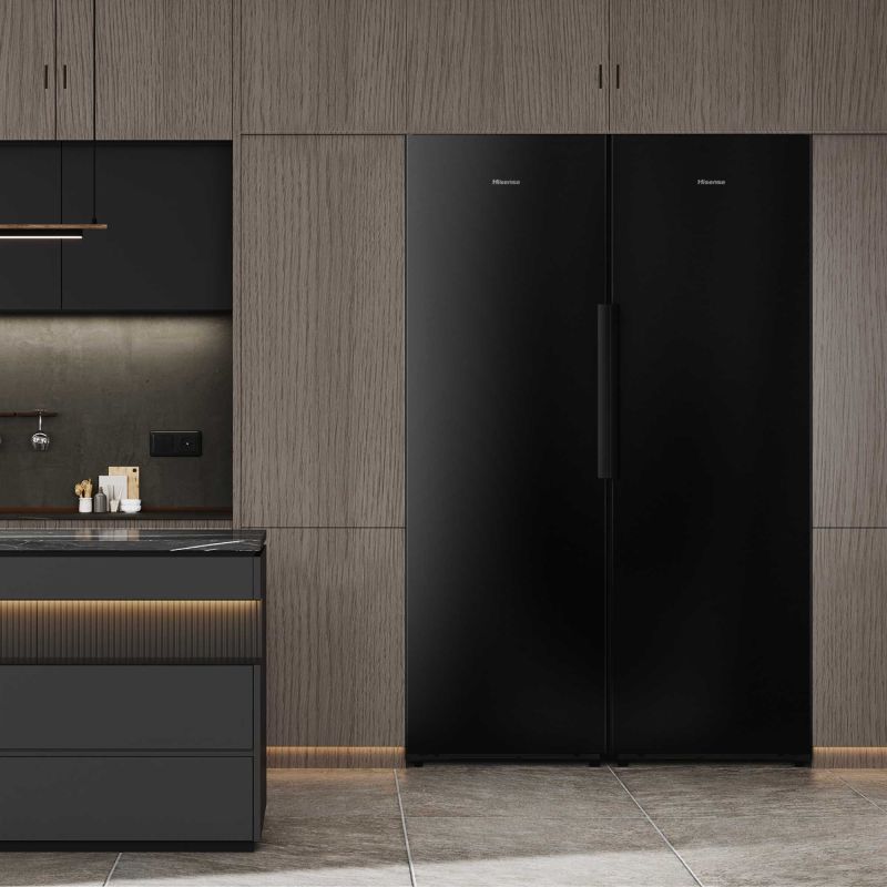 Hisense Hi5 Tall Larder Fridge Auto Defrost- Black Glass - RL5K370GSFC
