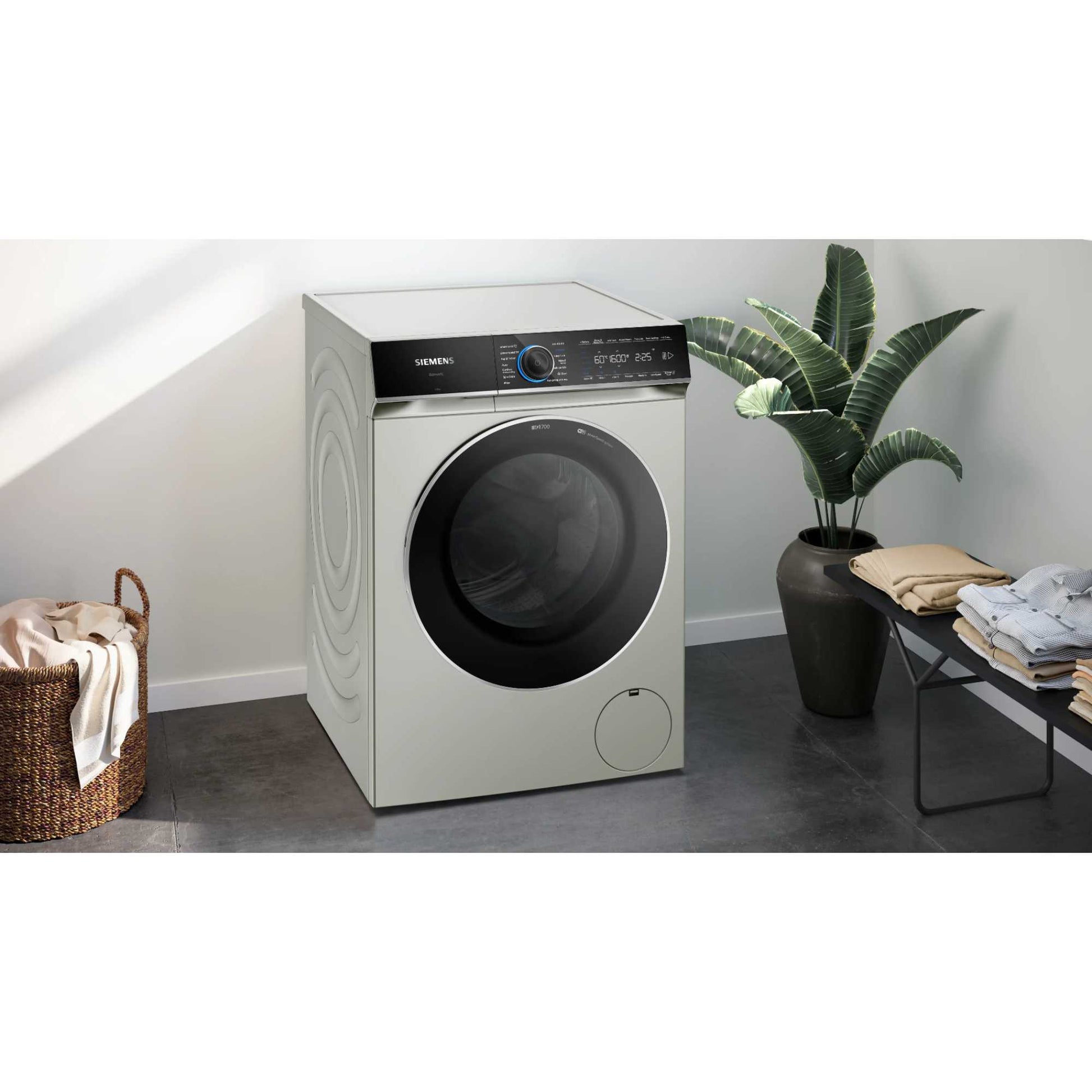 Siemens iQ700 10kg 1600rpm Washing Machine - WG56B2A3GB