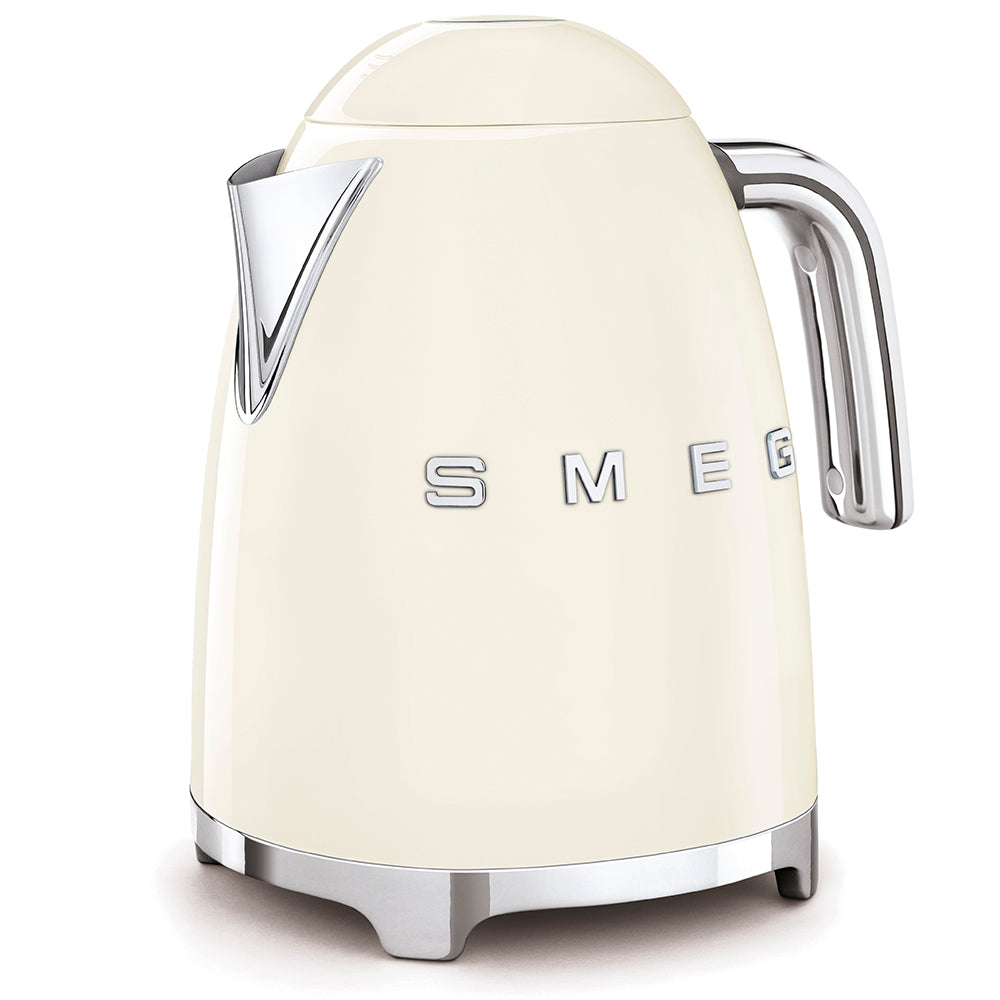 Smeg KLF03CRUK Retro Jug Kettle with 1.7L Capacity & 3000W Power - Cream