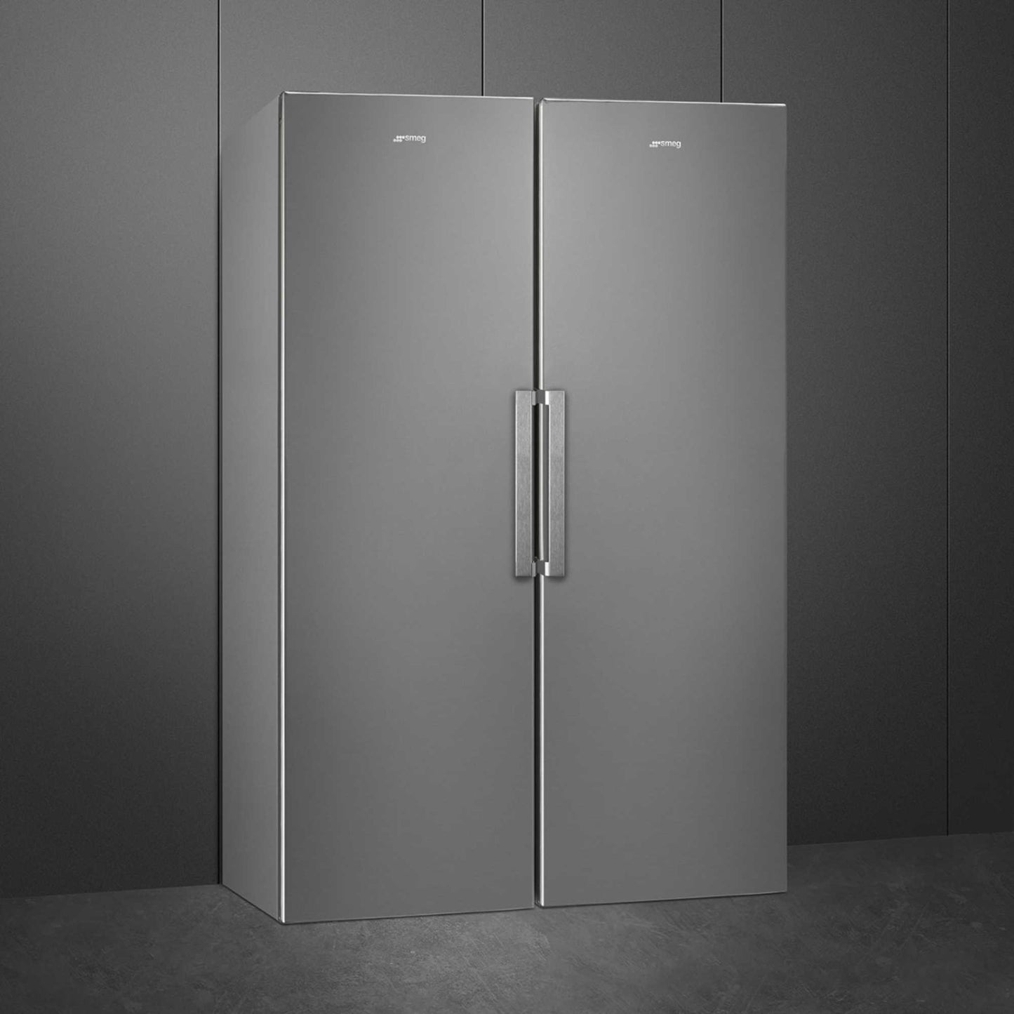 Smeg Universal Tall Larder Fridge Auto Defrost - Stainless Steel - UKFS18EV2HX