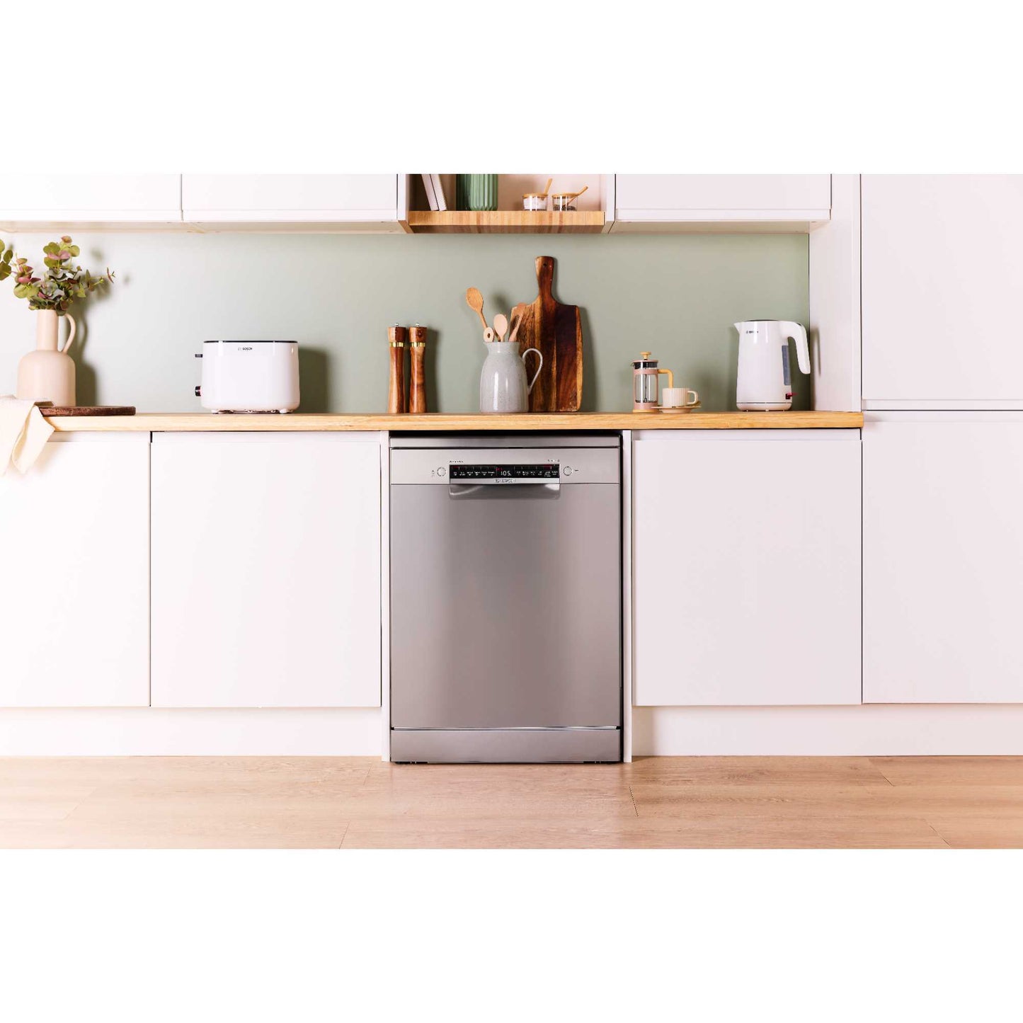 Bosch Series 4 Freestanding Full-Sized Dishwasher - SMS4EMI06G