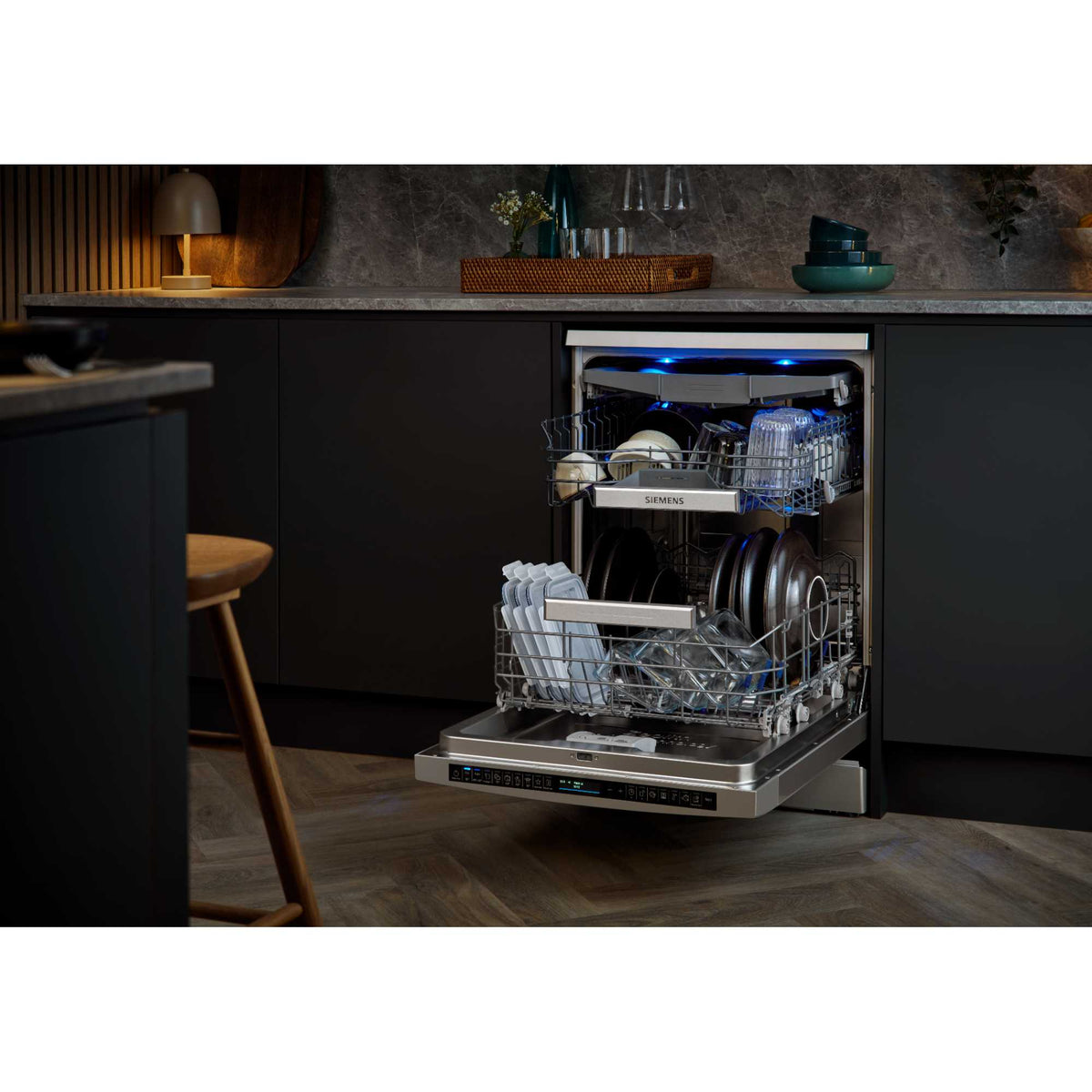 Siemens iQ700 Freestanding Full-Sized Dishwasher - SN27TI02CE