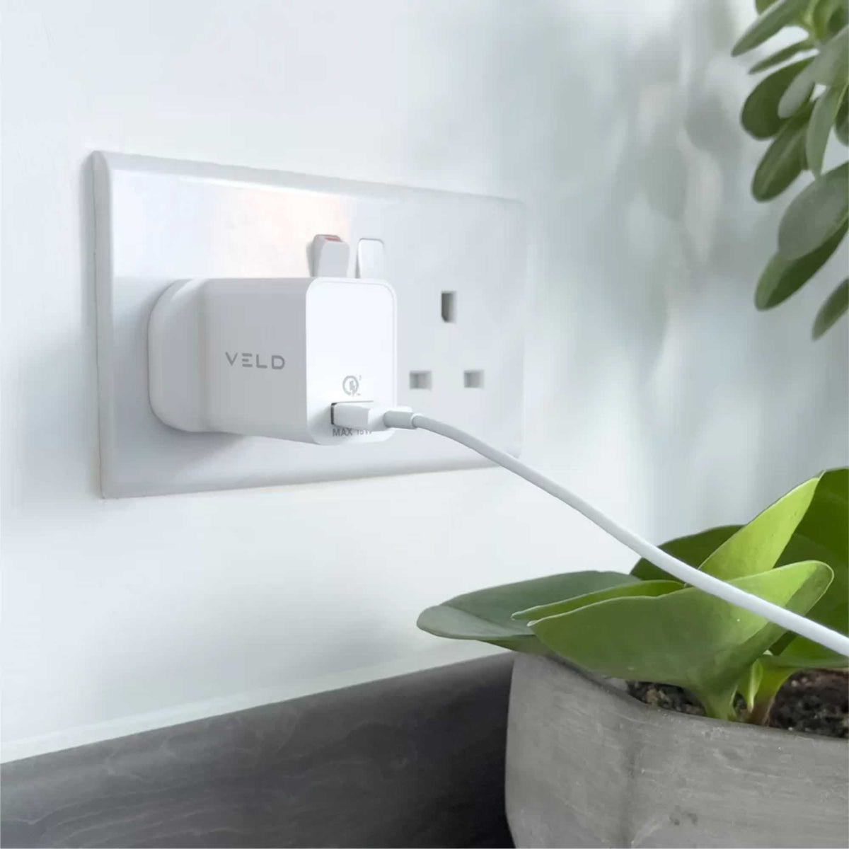 VELD VH18AW Super-Fast 18W USB Wall Charger