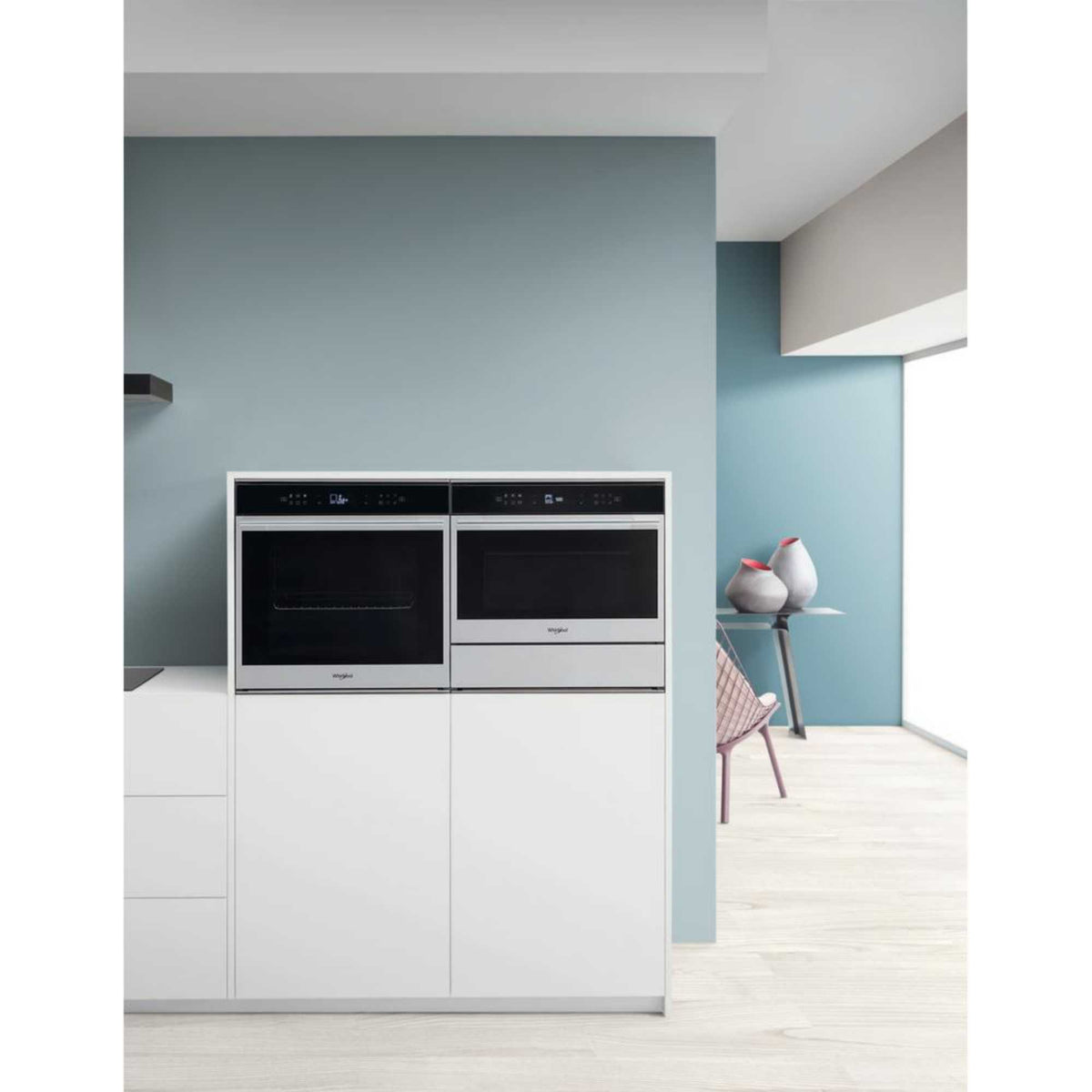 Whirlpool W7OM44S1P 73l Built-In Electric Pyrolytic Single Oven - Stainless Steel
