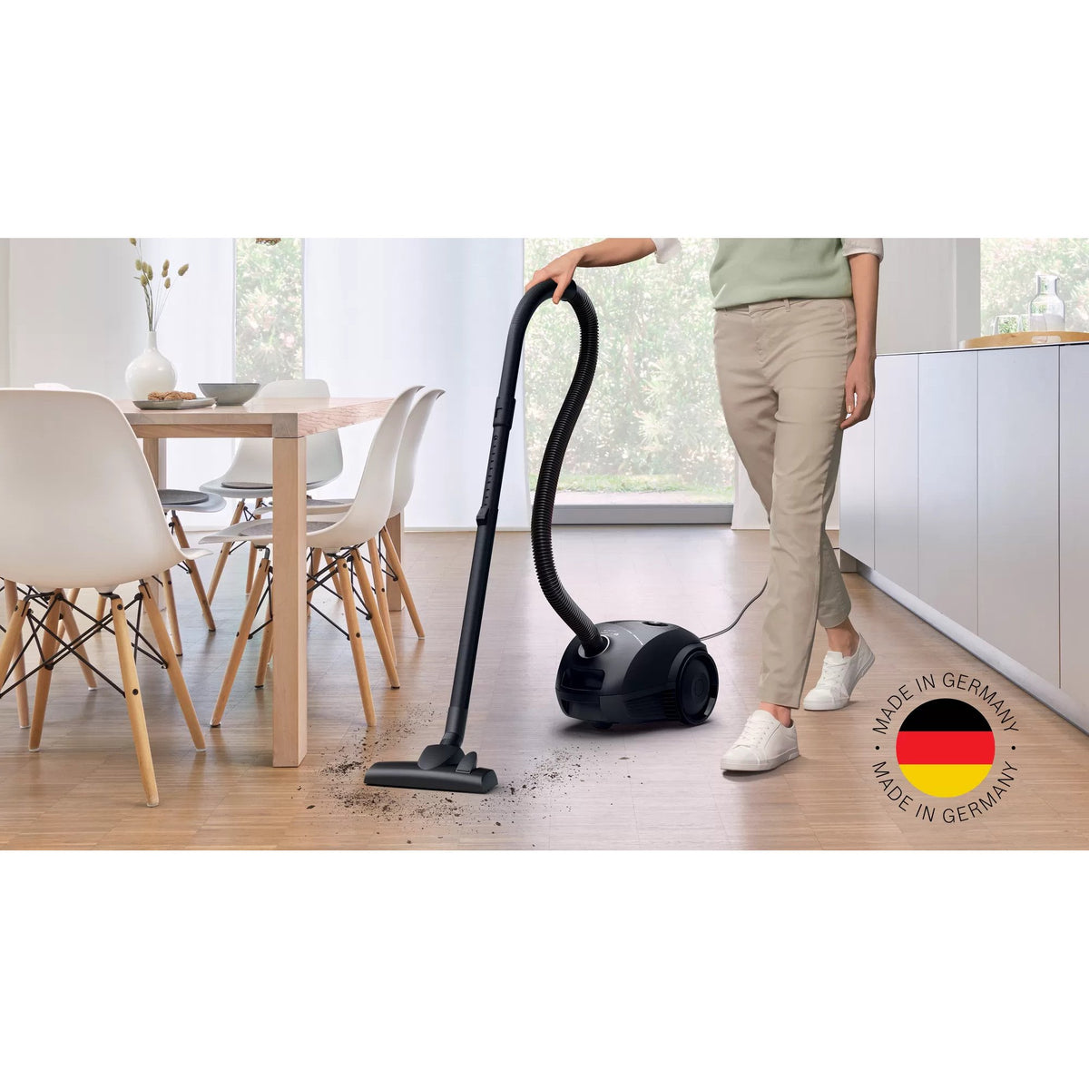 Bosch Series 2 Cylinder Vacuum Cleaner - BGBS2BA1GB
