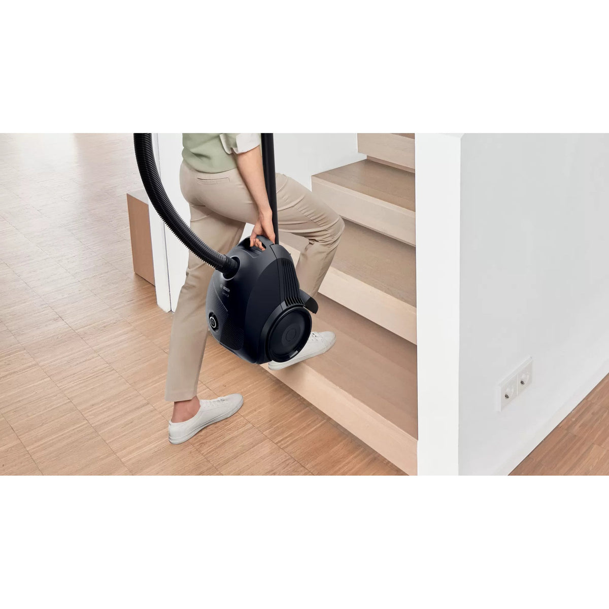 Bosch Series 2 Cylinder Vacuum Cleaner - BGBS2BA1GB