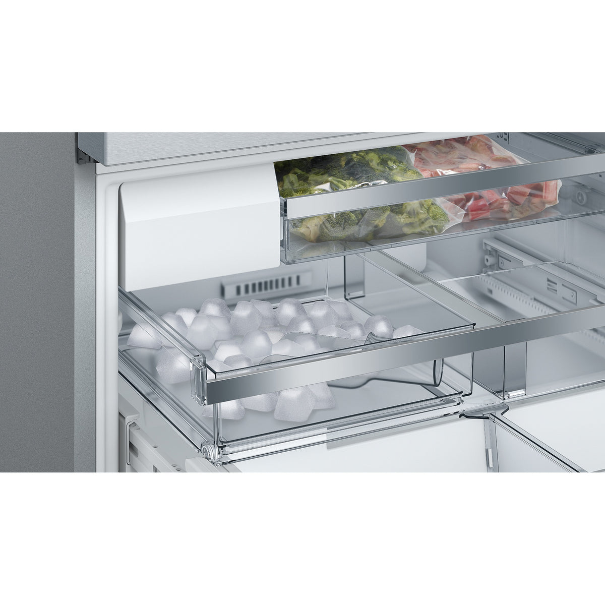 Bosch Series 8 American Style Fridge Freezer 60/40 No Frost - Stainless Steel - KFF96PIEP