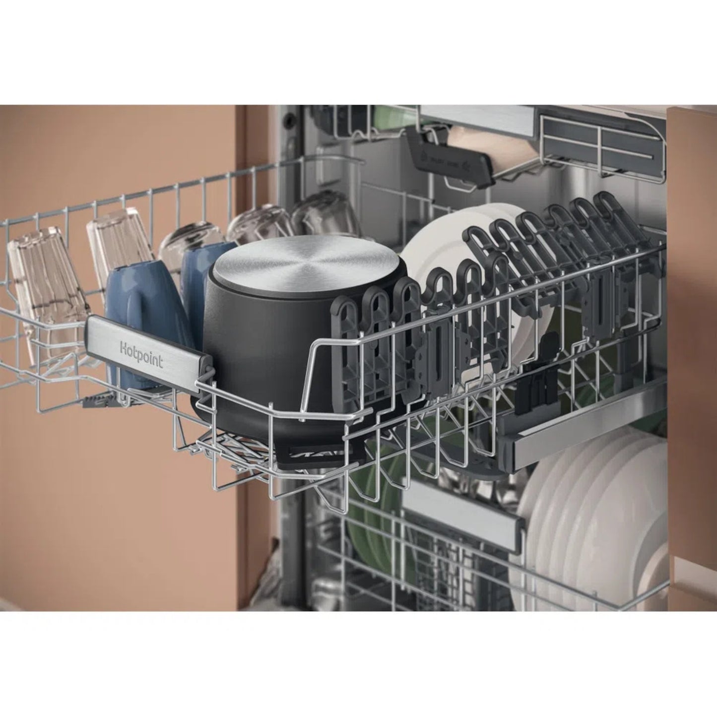 Hotpoint Hydroforce Fully Integrated Full-Sized Dishwasher - H8I HP42 L UK