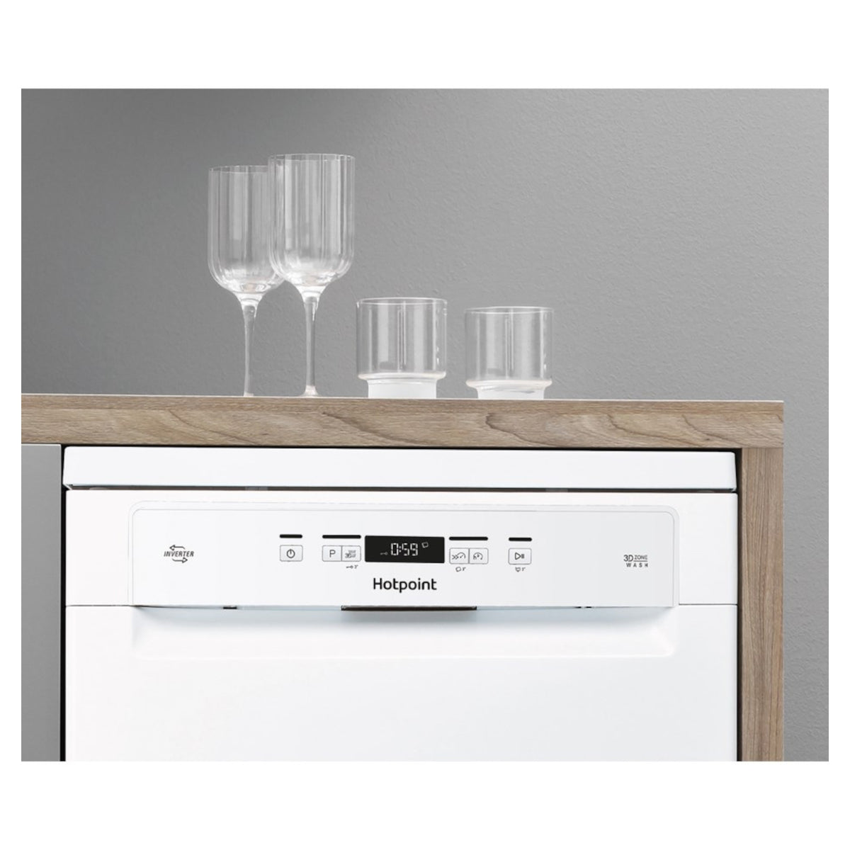 Hotpoint Freestanding Full-Sized Dishwasher - HFC 3C26 W C UK