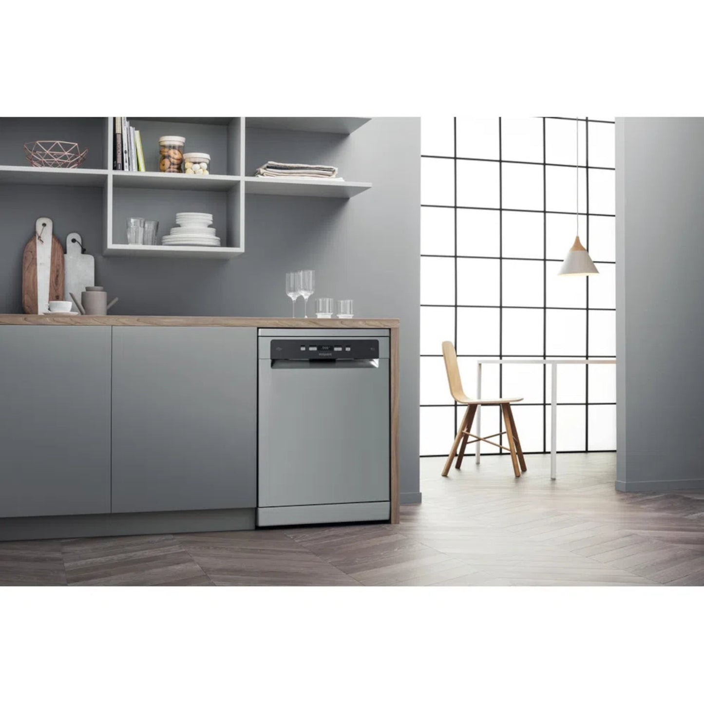Hotpoint Freestanding Full-Sized Dishwasher - HFC 3C26 WC X UK